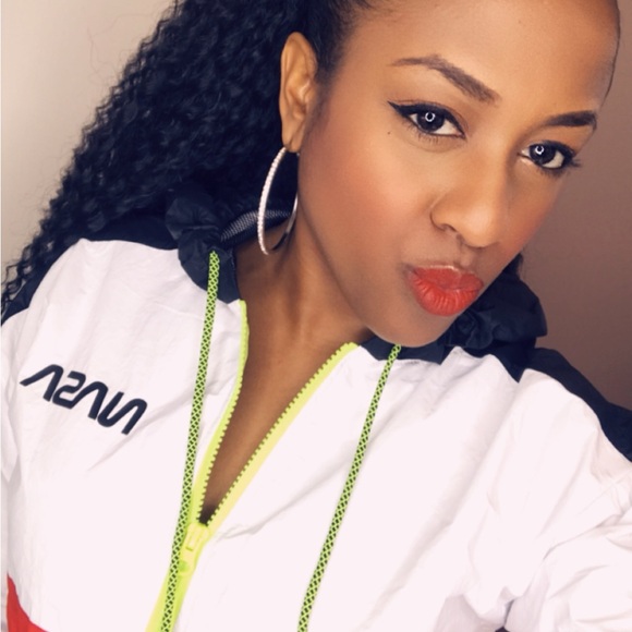 Meet your Posher, Chantell - Picture 3 of 4